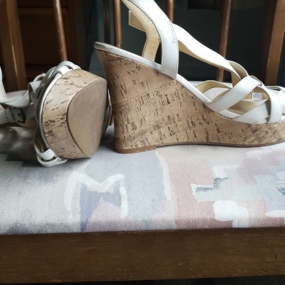 Platform like heels - Picture 4 of 4